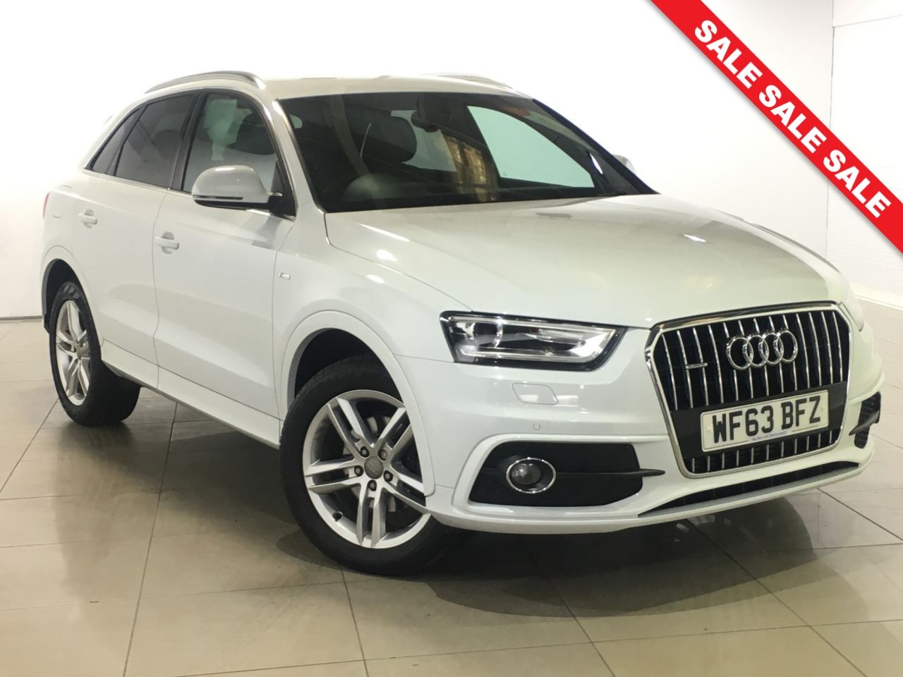 View our AUDI Q3