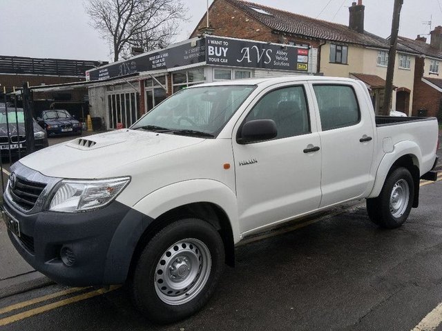 2015 65 Toyota HI-Lux 2.5 D-4D Active Double Cab Pickup 4WD 4dr (VSC)