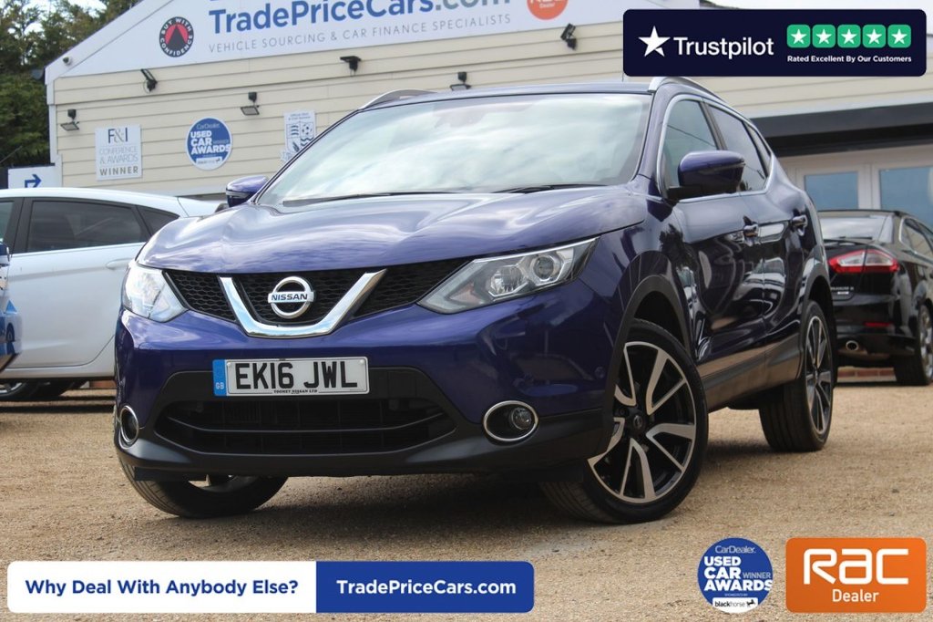 View our NISSAN QASHQAI