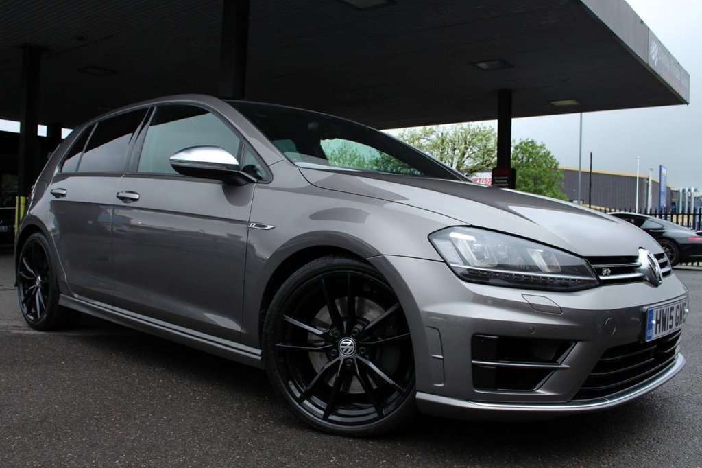 View our VOLKSWAGEN GOLF