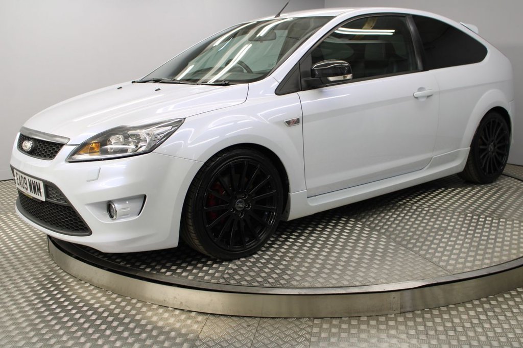 View our FORD FOCUS