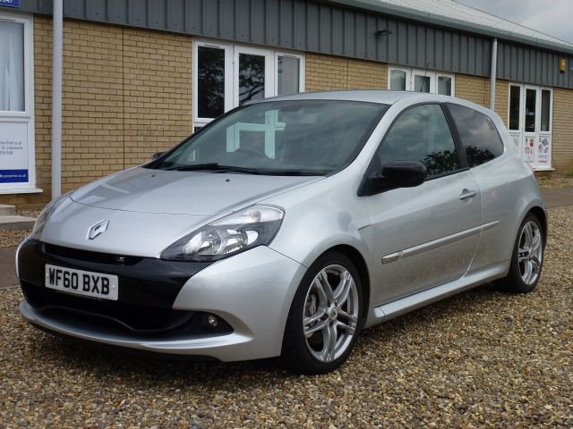 2010 60 Renault Clio 2.0 RENAULTSPORT 3d 197 BHP