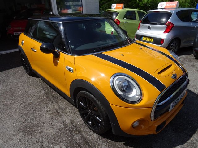 2015 15 MINI Hatch Cooper 2.0 COOPER SD 3d 168 BHP *CHILI PACK*