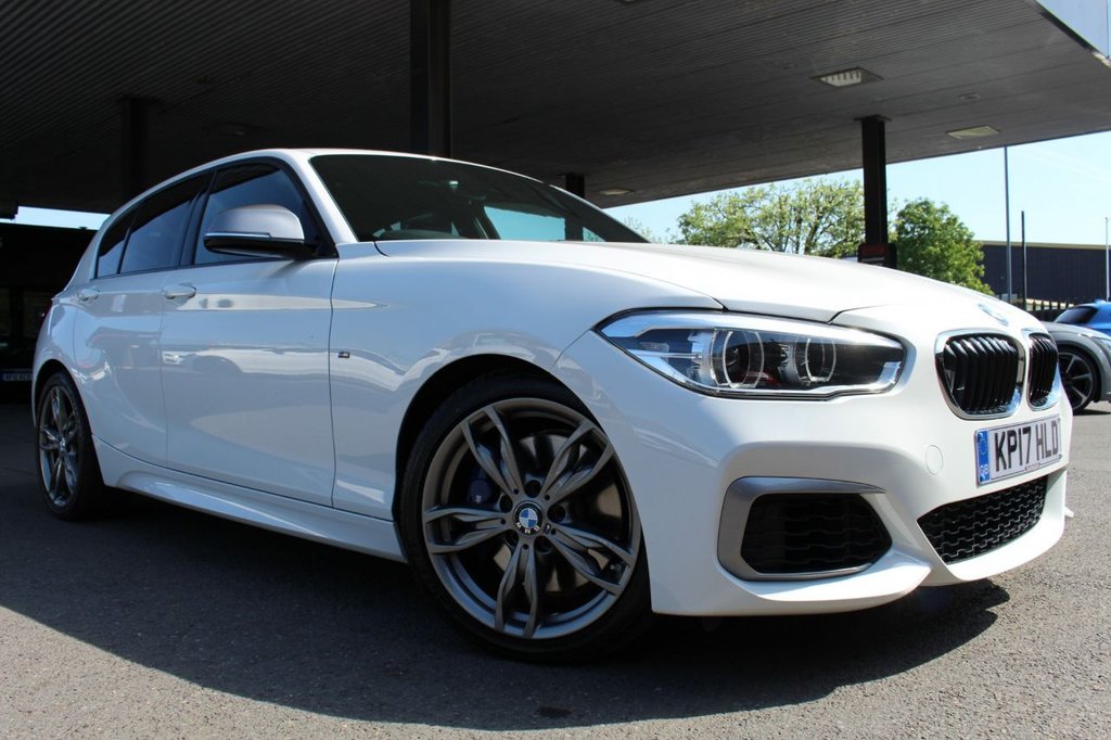 View our BMW 1 SERIES