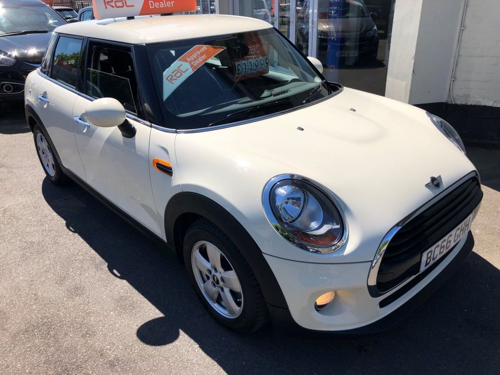 2017 Mini Hatch Cooper Cooper 10999
