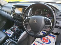 USED 2015 15 MITSUBISHI L200 2.4 DI-D 4X4 BARBARIAN DCB 1d 178 BHP NO VAT ** NO VAT + WINDOWS CANOPY