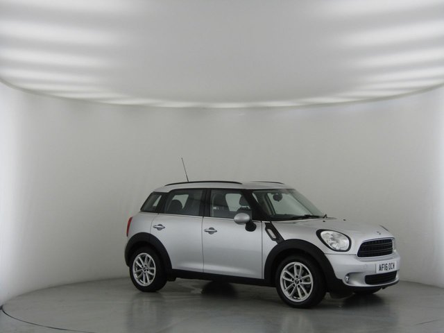 View our MINI COUNTRYMAN