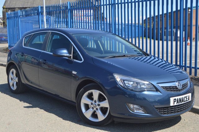 2012 12 Vauxhall Astra 2.0 SRI CDTI S/S 5d 163 BHP