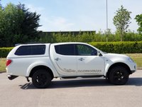 USED 2012 12 MITSUBISHI L200 2.5 DI-D 4X4 BARBARIAN LB DCB 1d 175 BHP SAT NAV+CANOPY ** NO VAT ** NO VAT