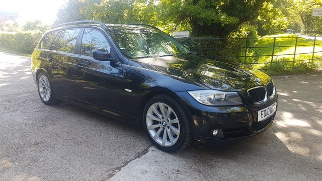 2010 10 BMW 3 Series 2.0 320D SE BUSINESS EDITION TOURING 5d AUTO 175 BHP