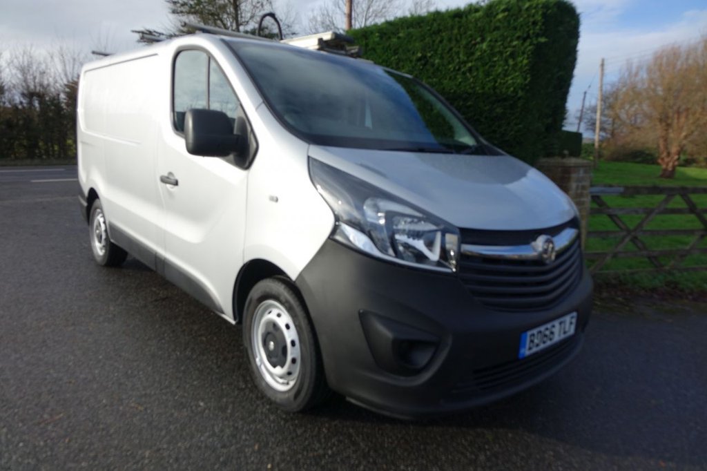 View our VAUXHALL VIVARO