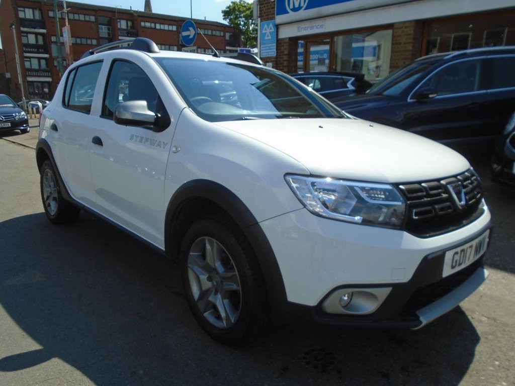 View our DACIA SANDERO