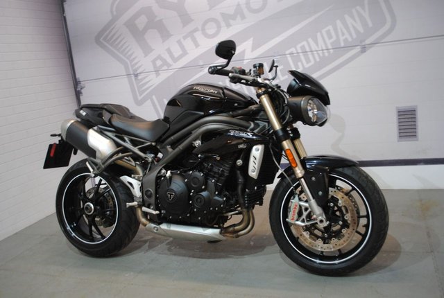 2016 16 Triumph Speed Triple S 1050 