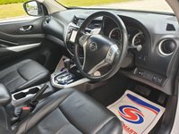 USED 2016 66 NISSAN NAVARA 2.3 DCI TEKNA 4X4 SHR DCB 1d AUTO 190 BHP STILL UNDER DEALER WARRANTY !!