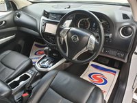 USED 2016 66 NISSAN NAVARA 2.3 DCI TEKNA 4X4 SHR DCB 1d AUTO 190 BHP STILL UNDER DEALER WARRANTY !!