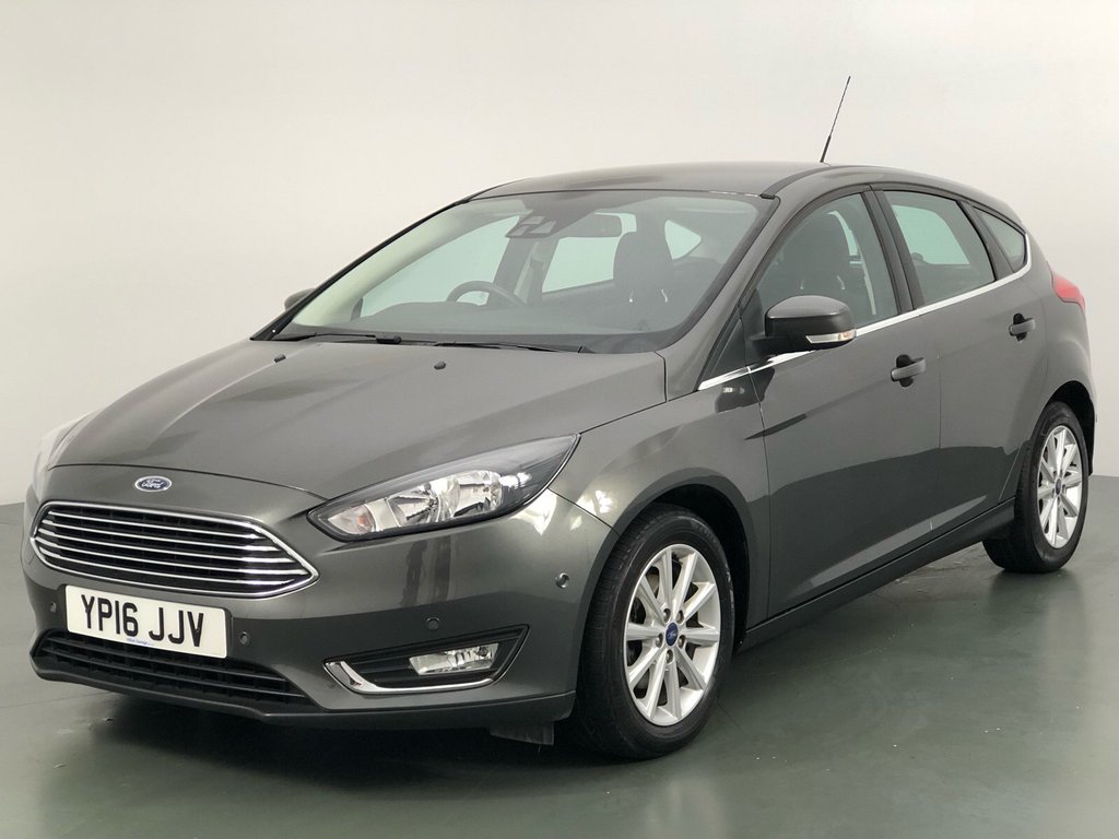 View our FORD FOCUS