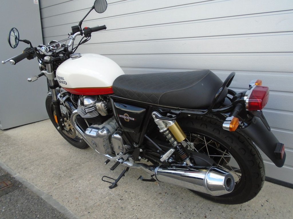 Royal Enfield Interceptor 650 Baker Express Walden Auto