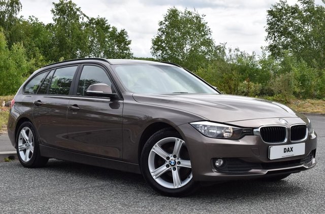 2013 63 BMW 3 Series 2.0 318D SE TOURING 5d 141 BHP