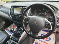 USED 2015 65 MITSUBISHI L200 2.4 DI-D 4X4 WARRIOR DCB 1d 178 BHP FULL DEALER HISTORY ** 13750+ VAT