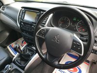 USED 2015 65 MITSUBISHI L200 2.4 DI-D 4X4 WARRIOR DCB 1d 178 BHP FULL DEALER HISTORY ** 13750+ VAT