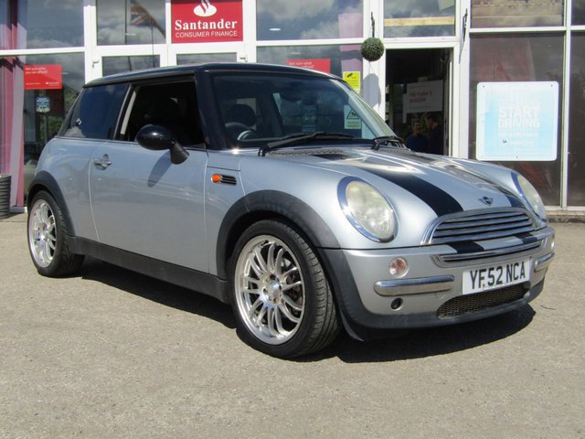 2002 52 MINI Hatch Cooper 1.6 COOPER 3d 114 BHP