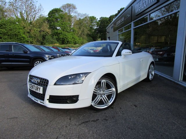 2010 10 Audi TT 2.0 TFSI 2d AUTO 200 BHP