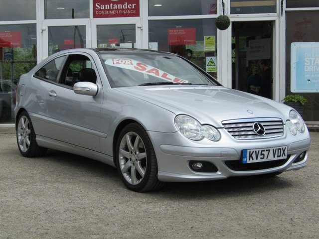 2007 57 Mercedes-Benz C Class 1.8 C200 KOMPRESSOR SE SPORTS 3d AUTO 161 BHP