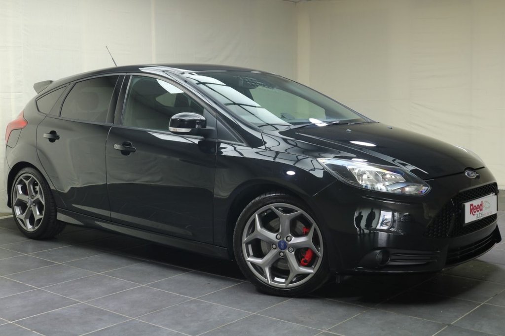 View our FORD FOCUS