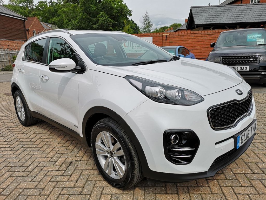 View our KIA SPORTAGE