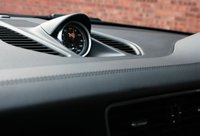 USED 2016 16 PORSCHE 911 3.0 CARRERA PDK 2d AUTO 364 BHP 
