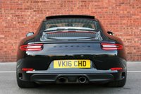 USED 2016 16 PORSCHE 911 3.0 CARRERA PDK 2d AUTO 364 BHP 
