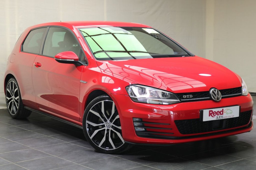 View our VOLKSWAGEN GOLF