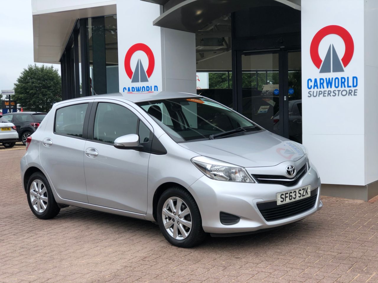 View our TOYOTA YARIS