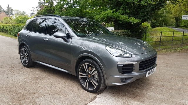 2015 15 Porsche Cayenne 4.1 D V8 S TIPTRONIC S 5d AUTO 385 BHP