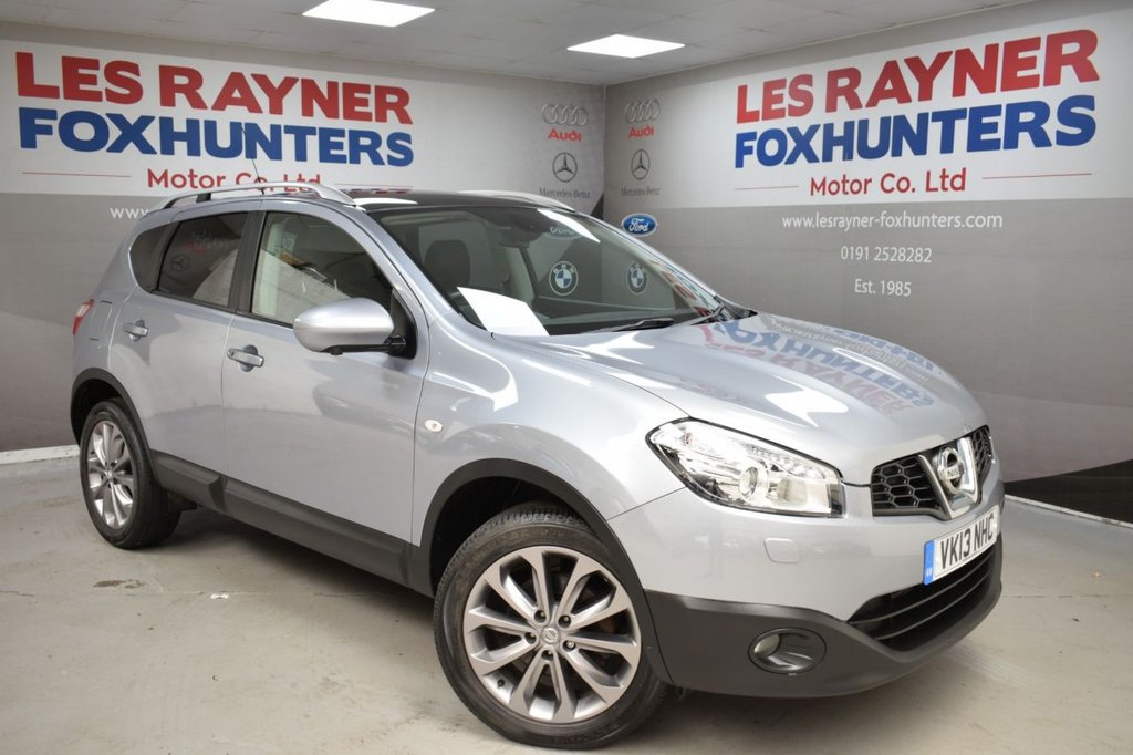 View our NISSAN QASHQAI