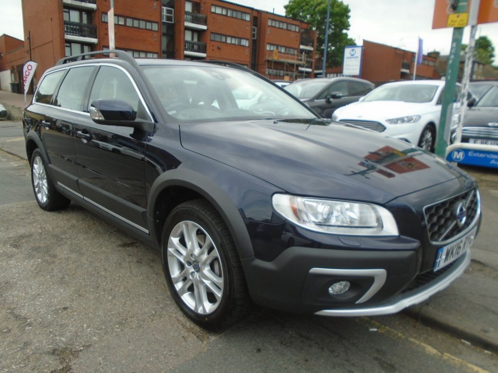 View our VOLVO XC70