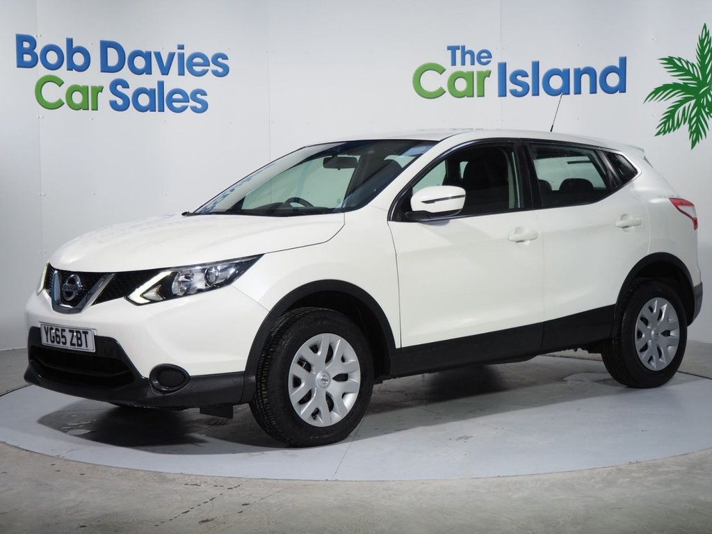 View our NISSAN QASHQAI
