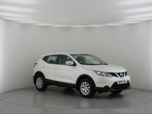 View our NISSAN QASHQAI