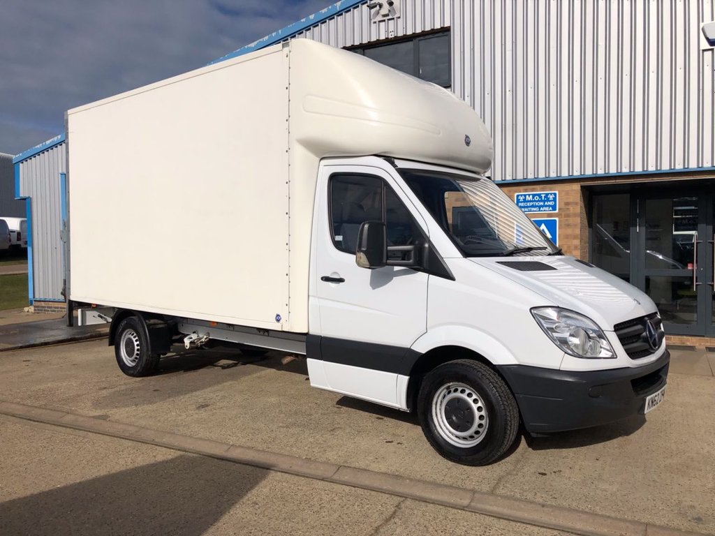 View our MERCEDES-BENZ SPRINTER