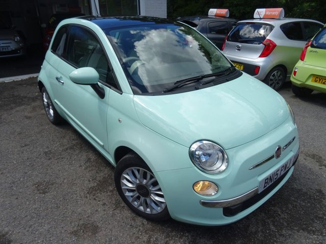 2015 15 Fiat 500 1.2 LOUNGE 3d 69 BHP