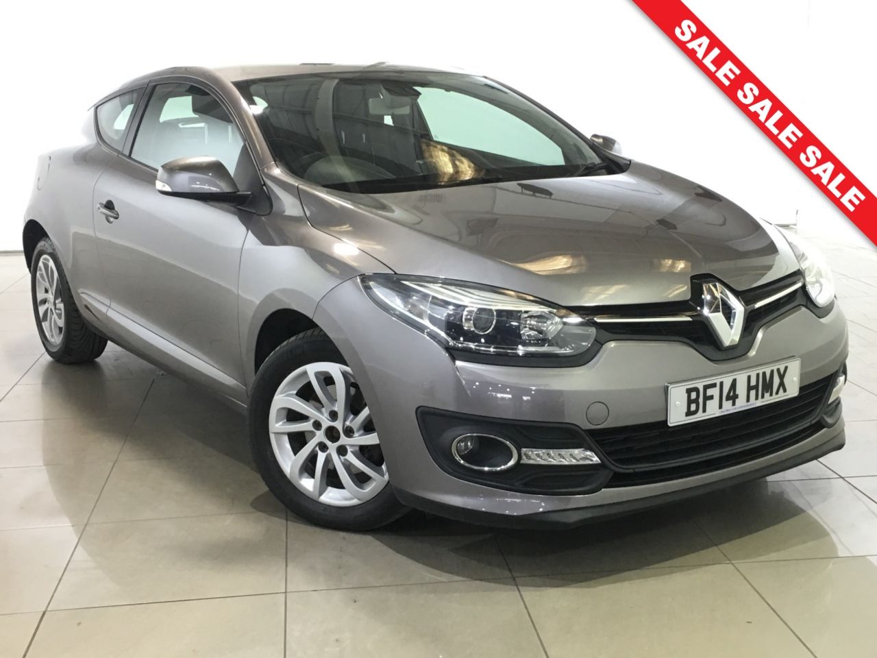 View our RENAULT MEGANE