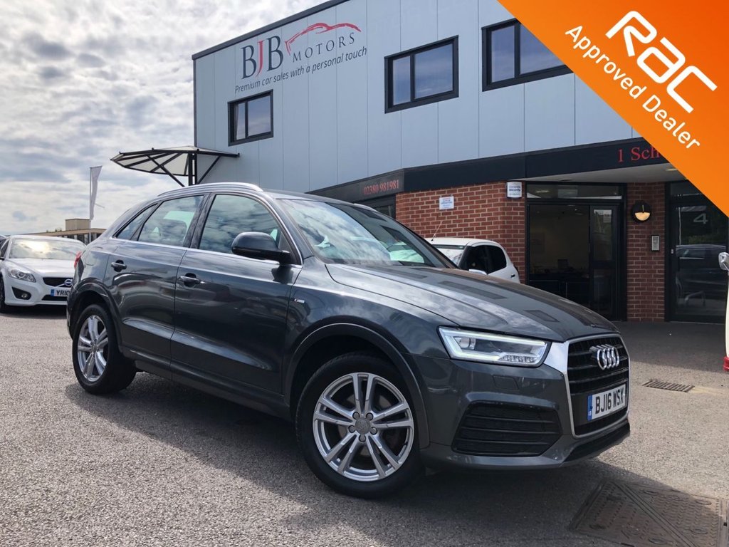 View our AUDI Q3