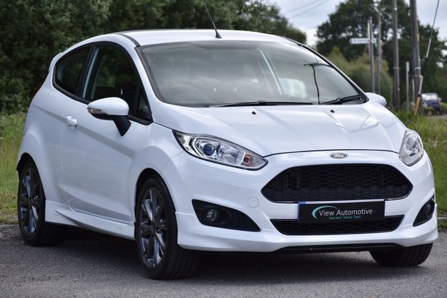 2014 63 Ford Fiesta 1.6 ZETEC S TDCI 3d 94 BHP
