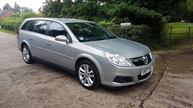 2007 57 Vauxhall Vectra 1.9 DESIGN CDTI 8V 5d 120 BHP