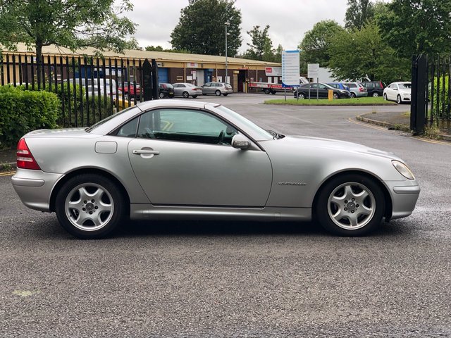2001 51 Mercedes-Benz Slk MERCEDES SLK 2.0 PETROL CONVERTIBLE AUTO SILVER 2 DOOR
