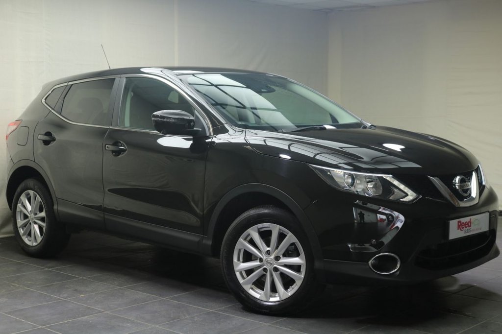 View our NISSAN QASHQAI
