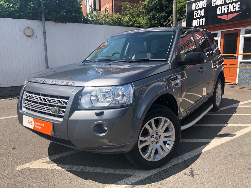 View our LAND ROVER FREELANDER