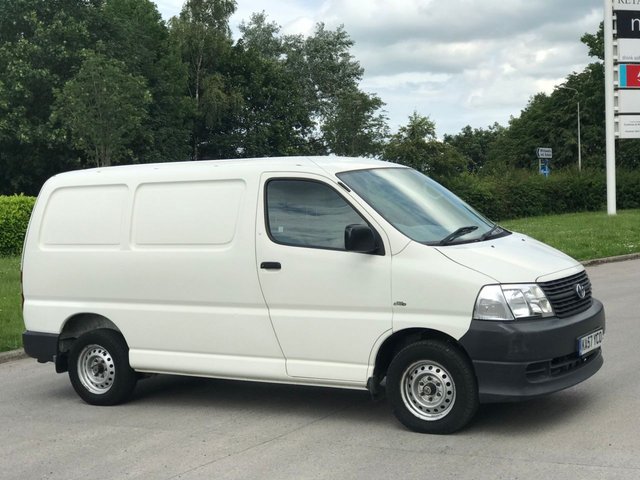 2008 57 Toyota HI-Ace 2.5 280 SWB D-4D 95 1d 94 BHP
