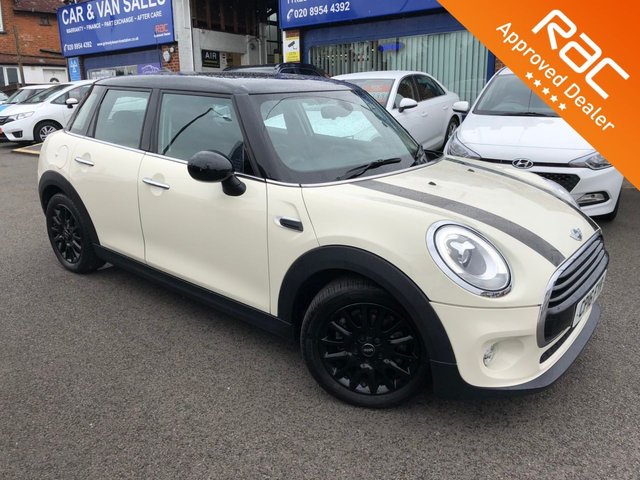 2016 16 MINI Hatch Cooper 1.5 COOPER 5d AUTO 134 BHP