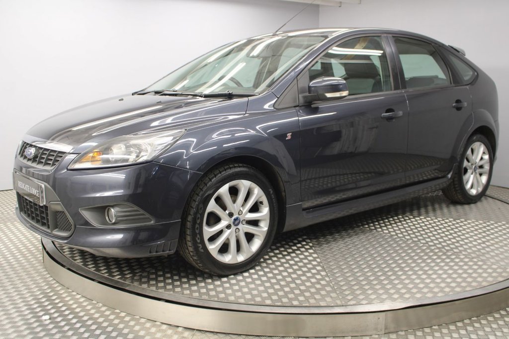 View our FORD FOCUS